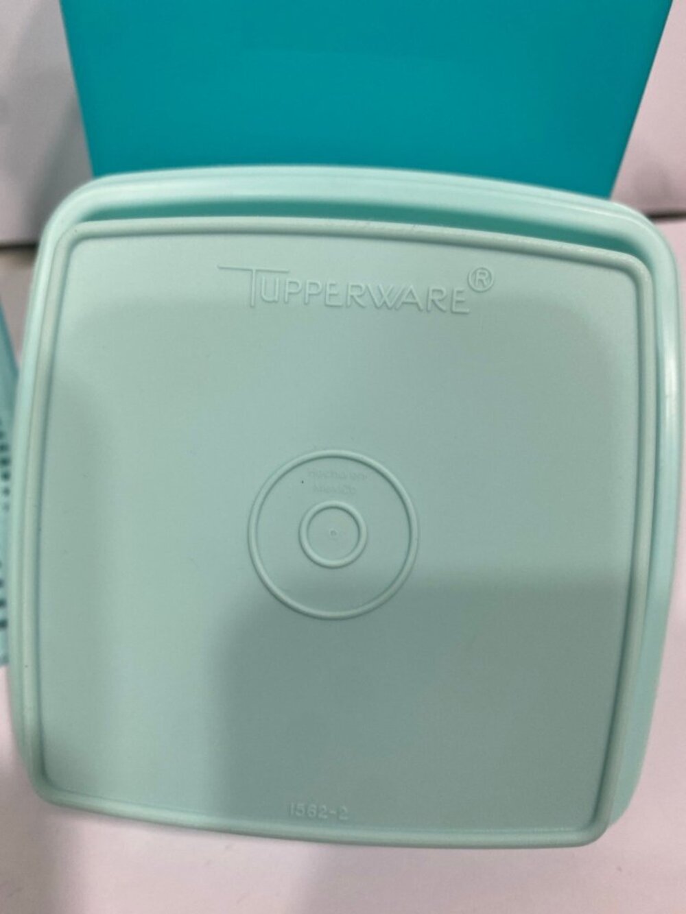 Tupperware Pick-Deli Square Aqua Blue 3-Pc Set Like New - Picture 5 of 10